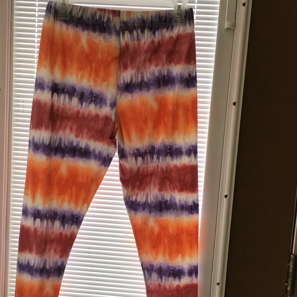 Preowned Tie-Dye Leggings